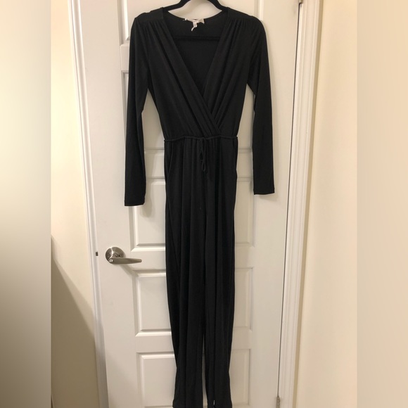 BCBG Generation open back jumpsuit - Picture 3 of 3